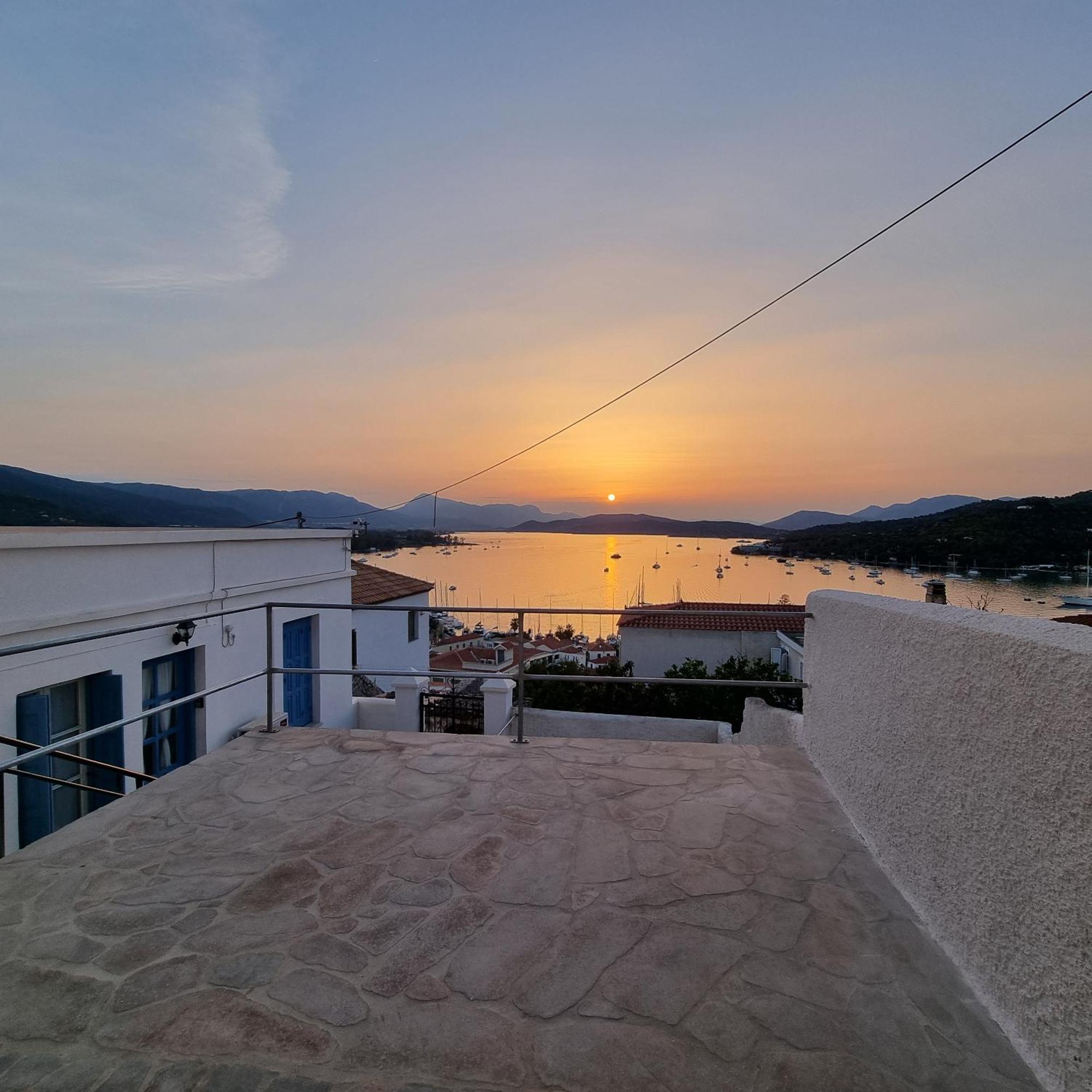 Panoramic View Apartment Poros Town Buitenkant foto